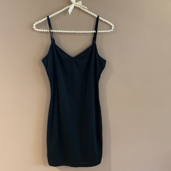 Likely ruched Cocktail Dress - Picture 13 of 15